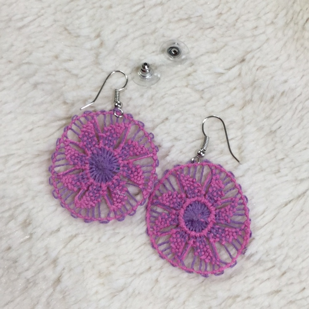 NEW Spiderweb Lace Earrings HANDMADE - Paraguay